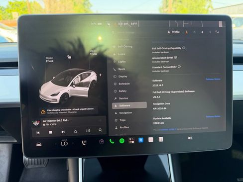 Used 2018 Tesla Model 3 Long Range AWD/4WD image 39