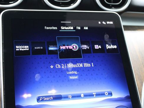 Used 2025 Mercedes-Benz C 300 Sedan image 38