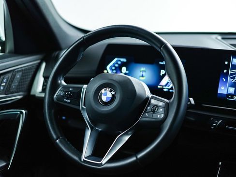 Used 2023 BMW X1 xDrive28i image 14