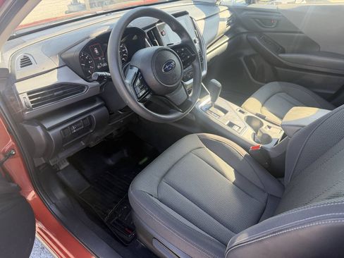 Used 2024 Subaru Crosstrek 2.0i Premium AWD/4WD image 9