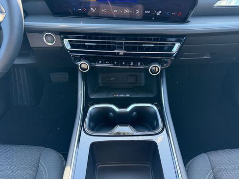 New 2026 Chevrolet Traverse LT w/ Driver Confidence Package image 11