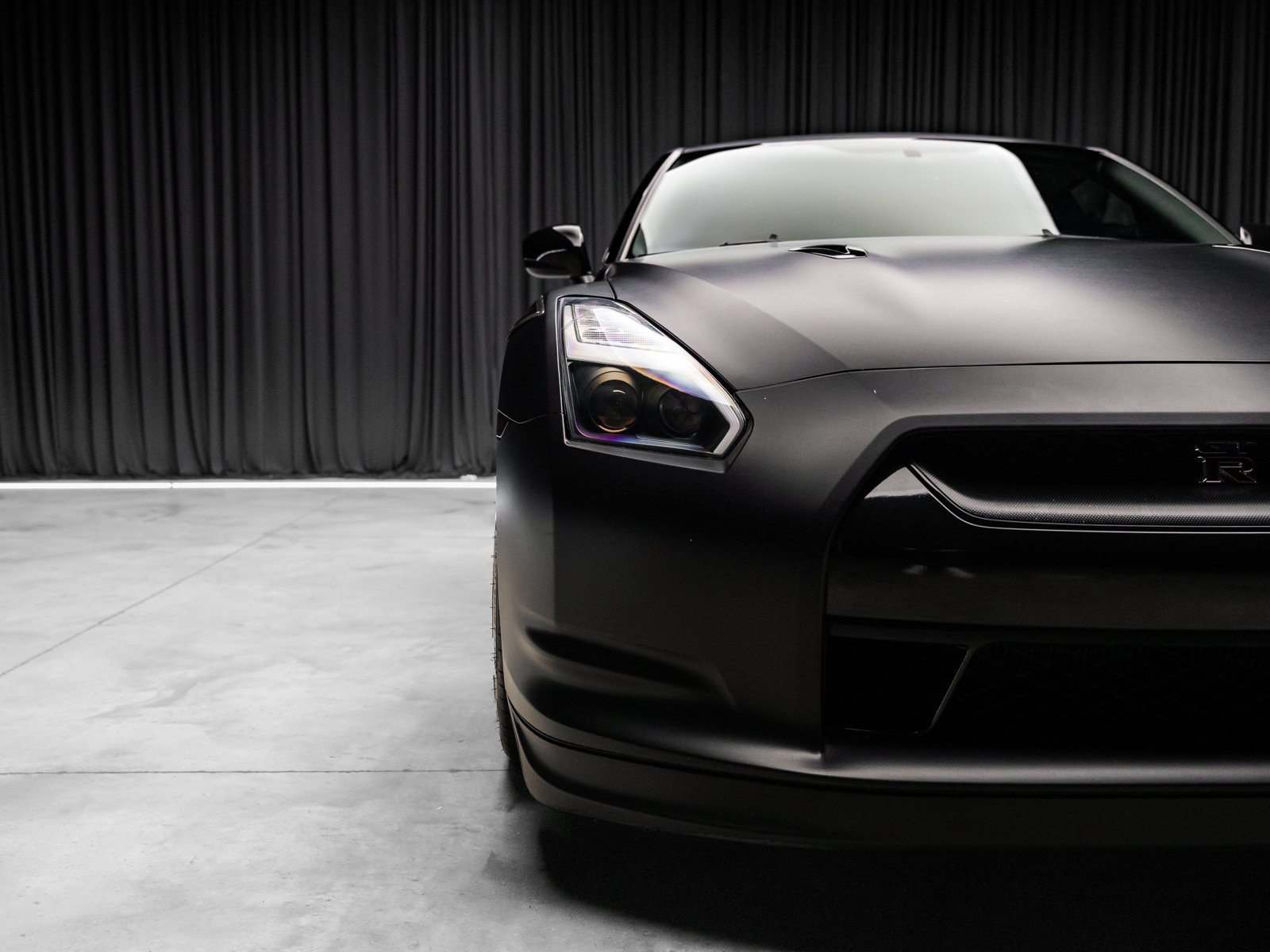 Used 2009 Nissan GT-R Premium AWD/4WD image 21
