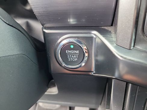 Used 2023 Ford F150 Lariat w/ Equipment Group 502A High AWD/4WD image 40