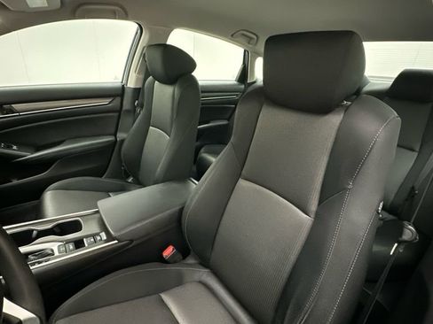 Used 2021 Honda Accord LX image 9