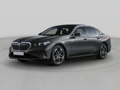 New 2026 BMW 550e xDrive