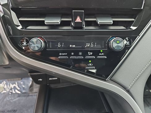 Used 2023 Toyota Camry LE FWD image 22