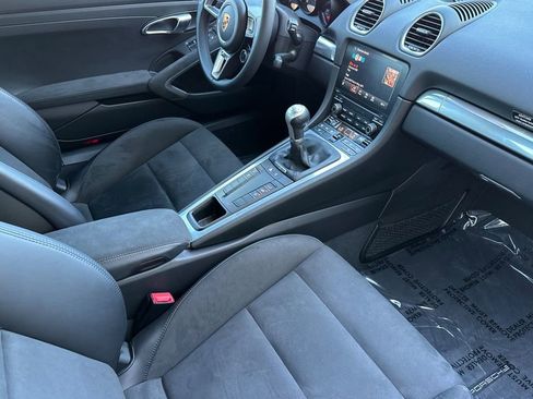 Used 2023 Porsche 718 Cayman GTS image 16