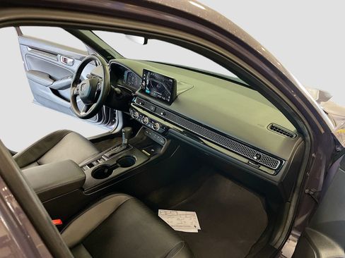 Used 2024 Honda Civic Sport Touring image 29