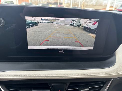 Used 2024 Buick Encore GX Avenir w/ Avenir Convenience Package AWD/4WD image 26