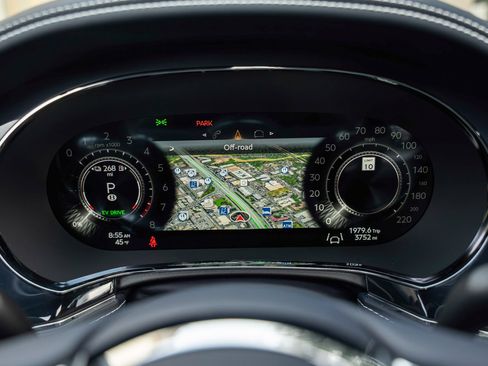 Used 2026 Bentley Flying Spur Azure image 15