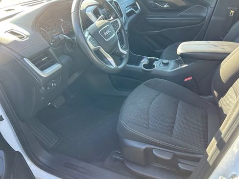 Used 2024 GMC Terrain SLE AWD/4WD image 7