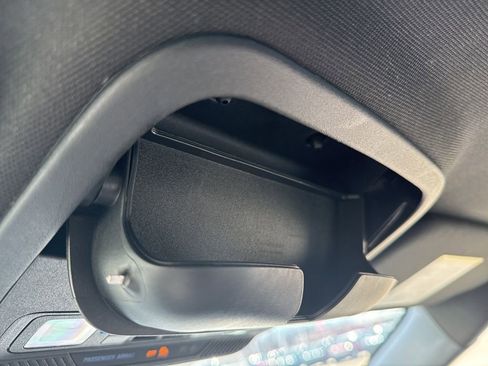 Certified 2025 Ford Explorer Platinum w/ Ultimate Package image 23