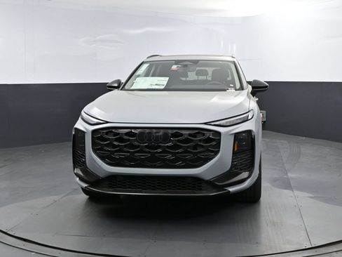 New 2026 Audi Q3 quattro 2.0T AWD/4WD image 2