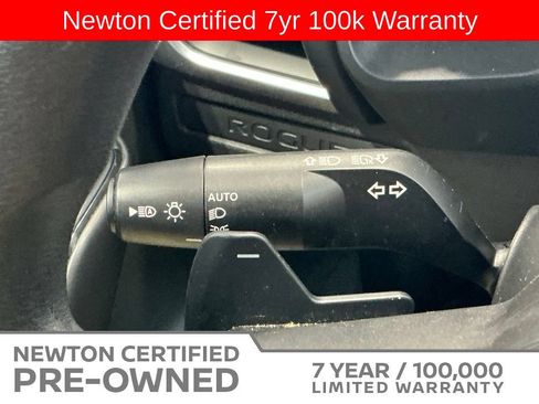 Used 2023 Nissan Rogue S FWD image 26