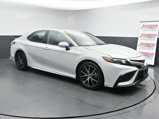 Used 2023 Toyota Camry SE video 2