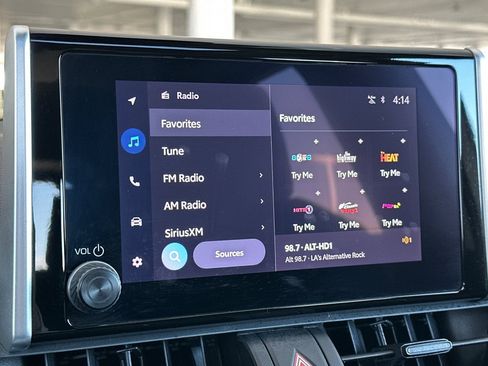 Used 2024 Toyota RAV4 XLE w/ Convenience Package FWD image 17