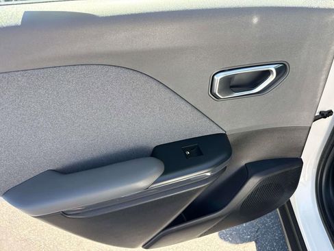 Used 2025 Kia K4 EX FWD image 8