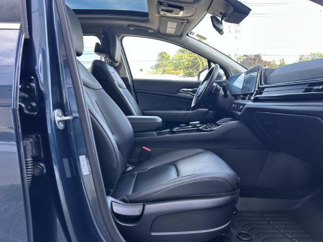 Used 2025 Kia Sportage EX w/ EX Premium Package AWD/4WD image 17