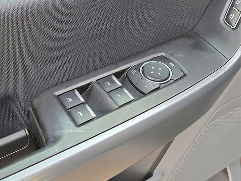 Used 2021 Ford F150 XLT image 21