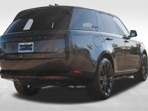 New 2026 Land Rover Range Rover SE AWD/4WD image 5