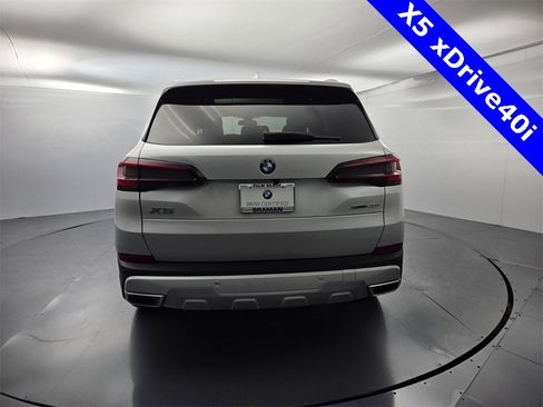 Used 2023 BMW X5 xDrive40i w/ Premium Package image 12