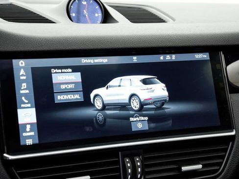Used 2019 Porsche Cayenne image 19