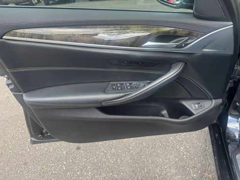 Used 2018 BMW 540i RWD image 16