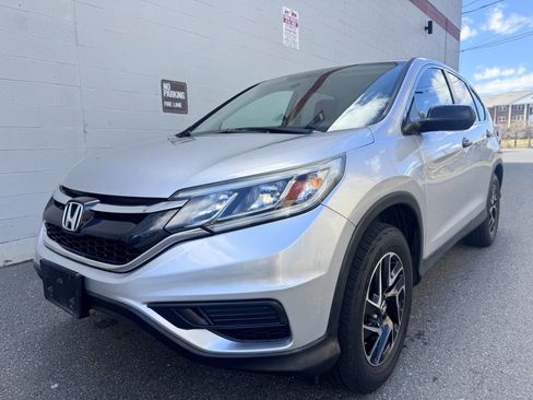Used 2016 Honda CR-V SE image 7