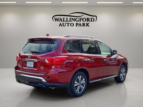 Used 2020 Nissan Pathfinder SV AWD/4WD image 5