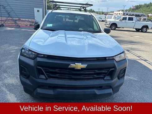 Used 2024 Chevrolet Colorado W/T w/ Safety Package RWD image 5
