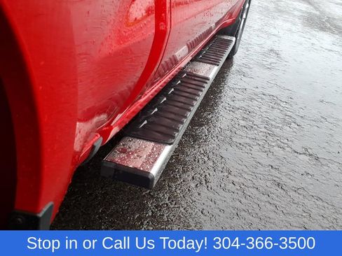 Used 2023 Chevrolet Silverado 1500 LT AWD/4WD image 9