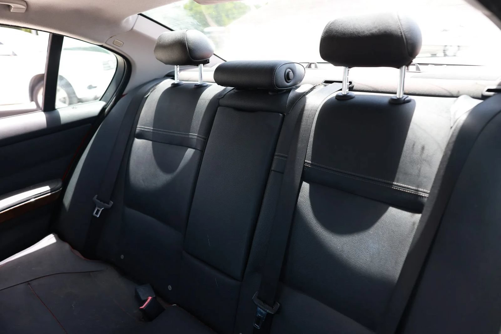 Used 2010 BMW 328i Sedan RWD image 19