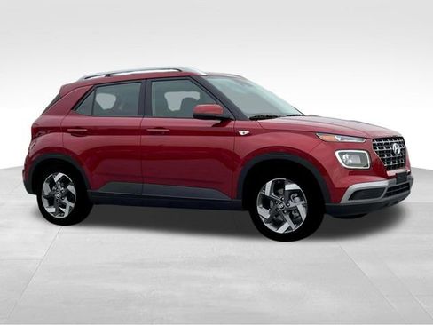 New 2025 Hyundai Venue SEL image 10