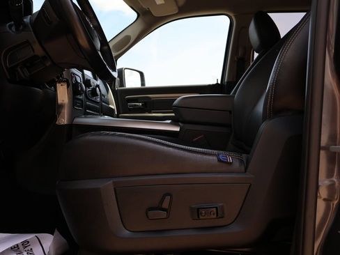Used 2018 RAM 1500 Big Horn AWD/4WD image 37