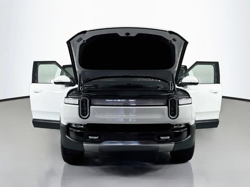 Used 2022 Rivian R1T Launch Edition AWD/4WD image 23