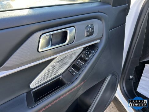 Certified 2025 Ford Explorer ST w/ Sun And Sound Package image 21