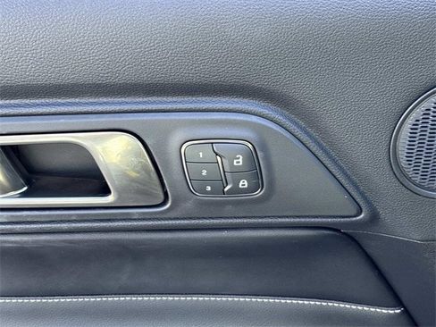 Certified 2021 Ford Mustang Shelby GT500 w/ Technology Package image 18