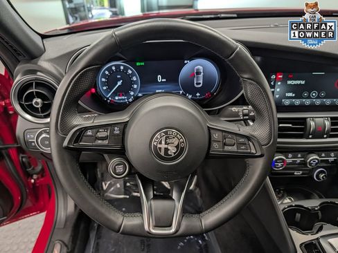 Used 2024 Alfa Romeo Giulia Ti AWD/4WD image 20