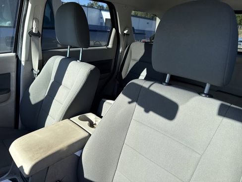 Used 2009 Ford Escape 2WD Hybrid image 10
