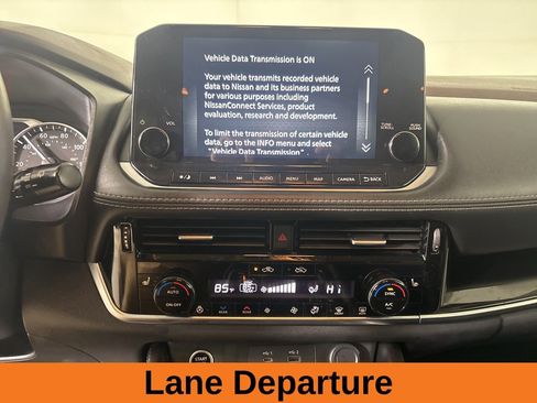 Used 2023 Nissan Rogue SL w/ SL Premium Package image 18