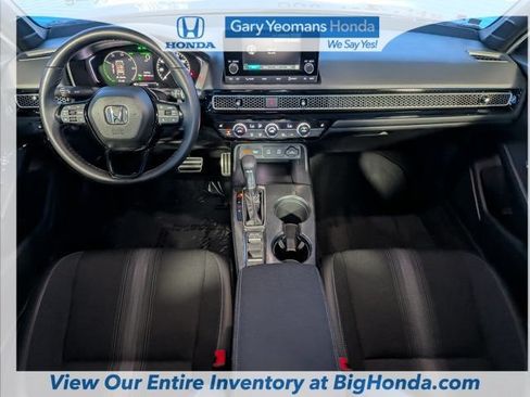Used 2025 Honda Civic Sport image 15