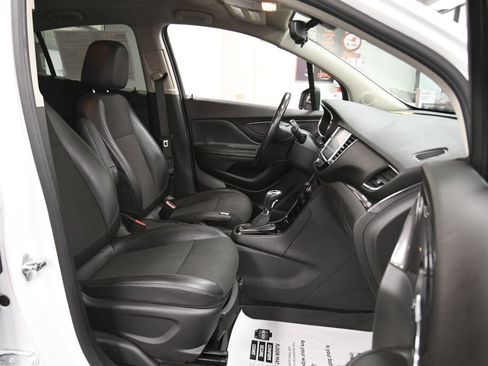 Used 2019 Buick Encore Preferred FWD image 24