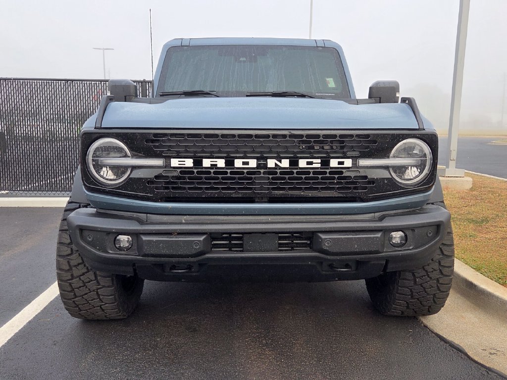 Used 2025 Ford Bronco Outer Banks AWD/4WD image 8