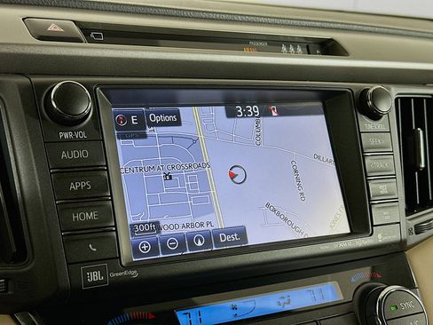 Used 2017 Toyota RAV4 Limited image 22