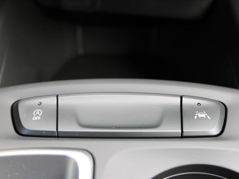 New 2026 Chevrolet Trax LS w/ LS Convenience Package FWD image 42
