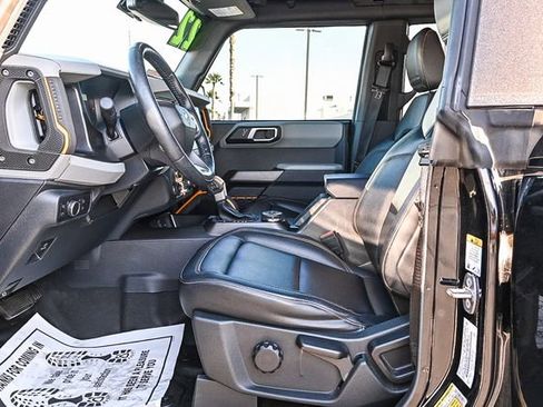 Certified 2022 Ford Bronco Badlands AWD/4WD image 19