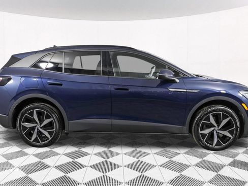 Used 2023 Volkswagen ID.4 Pro S AWD/4WD image 17