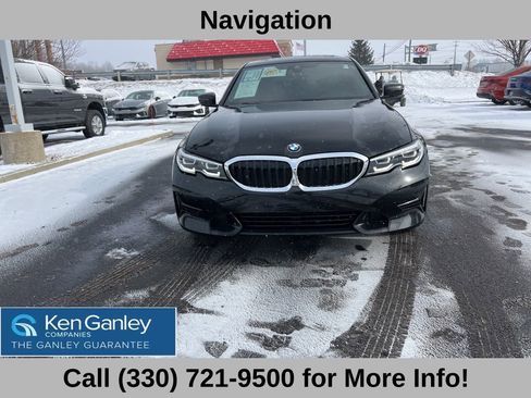 Used 2020 BMW 330i xDrive Sedan w/ Premium Package image 3