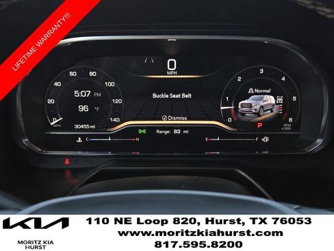 Used 2024 GMC Yukon AT4 w/ AT4 Premium Plus Package AWD/4WD image 6