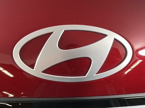 Used 2026 Hyundai Kona SE FWD image 9